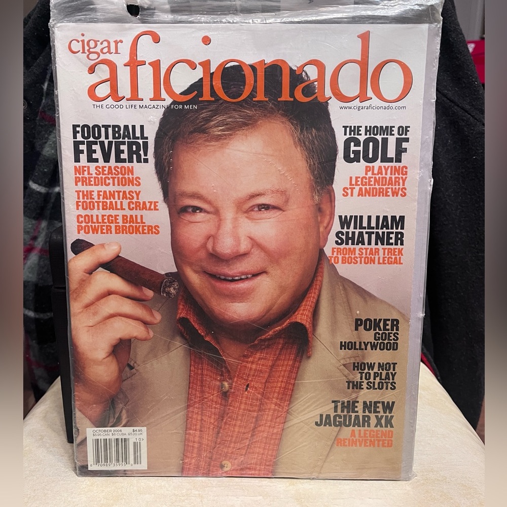 Vintage Cigar Aficionado Magazine (2006)